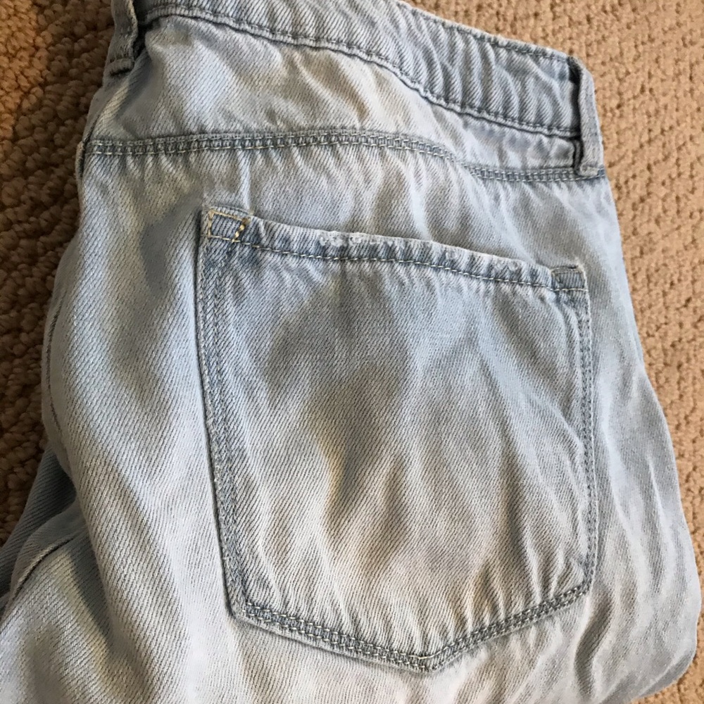 Boyfriend Ripped jeans
